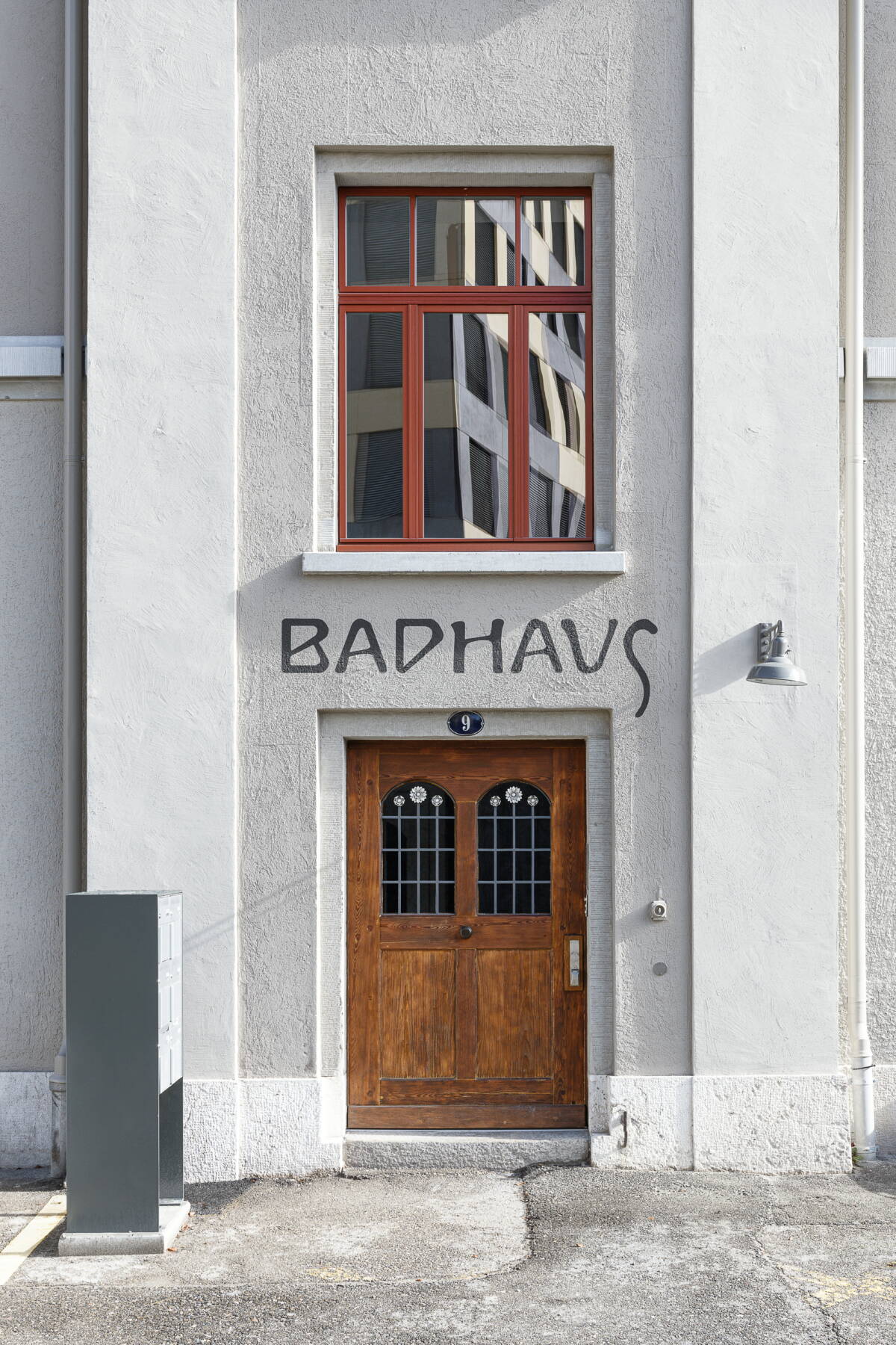 5-bad-haus-aussenaufnahme-1200x1800.jpg