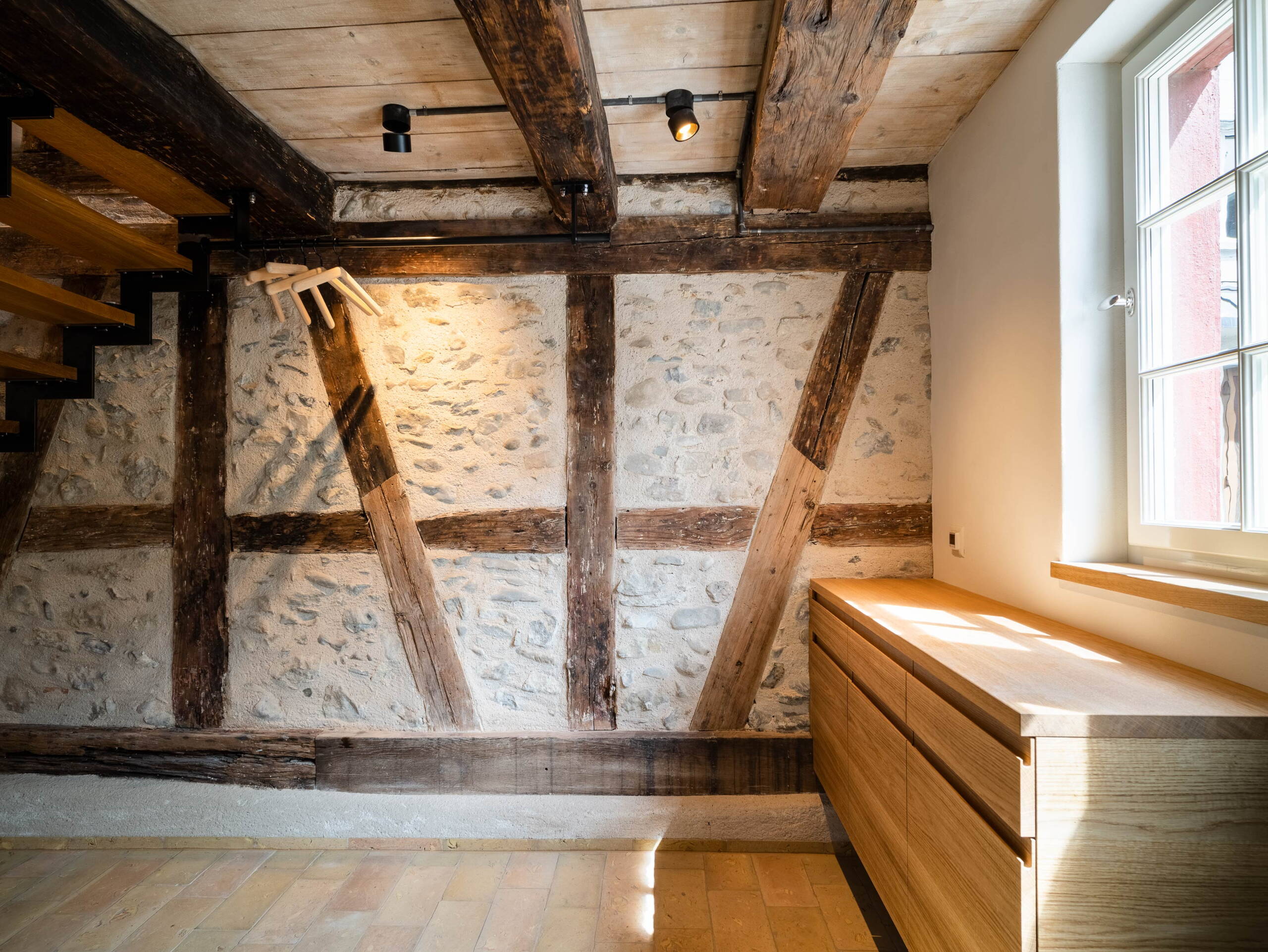 philipphostettler_sensiblearchitektur_altbauweise_oberstammheim_11_low.jpg